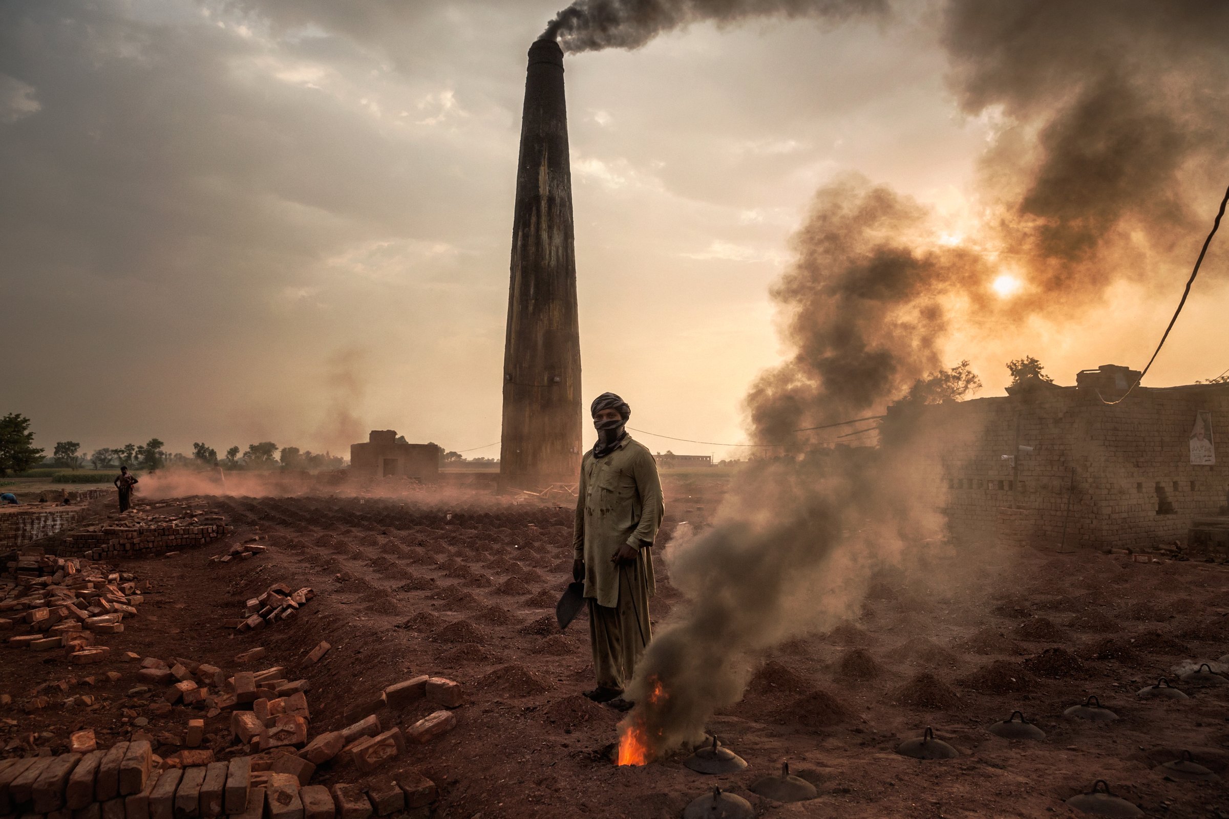 photograph by Marco Gualazzini — image 27 of 72