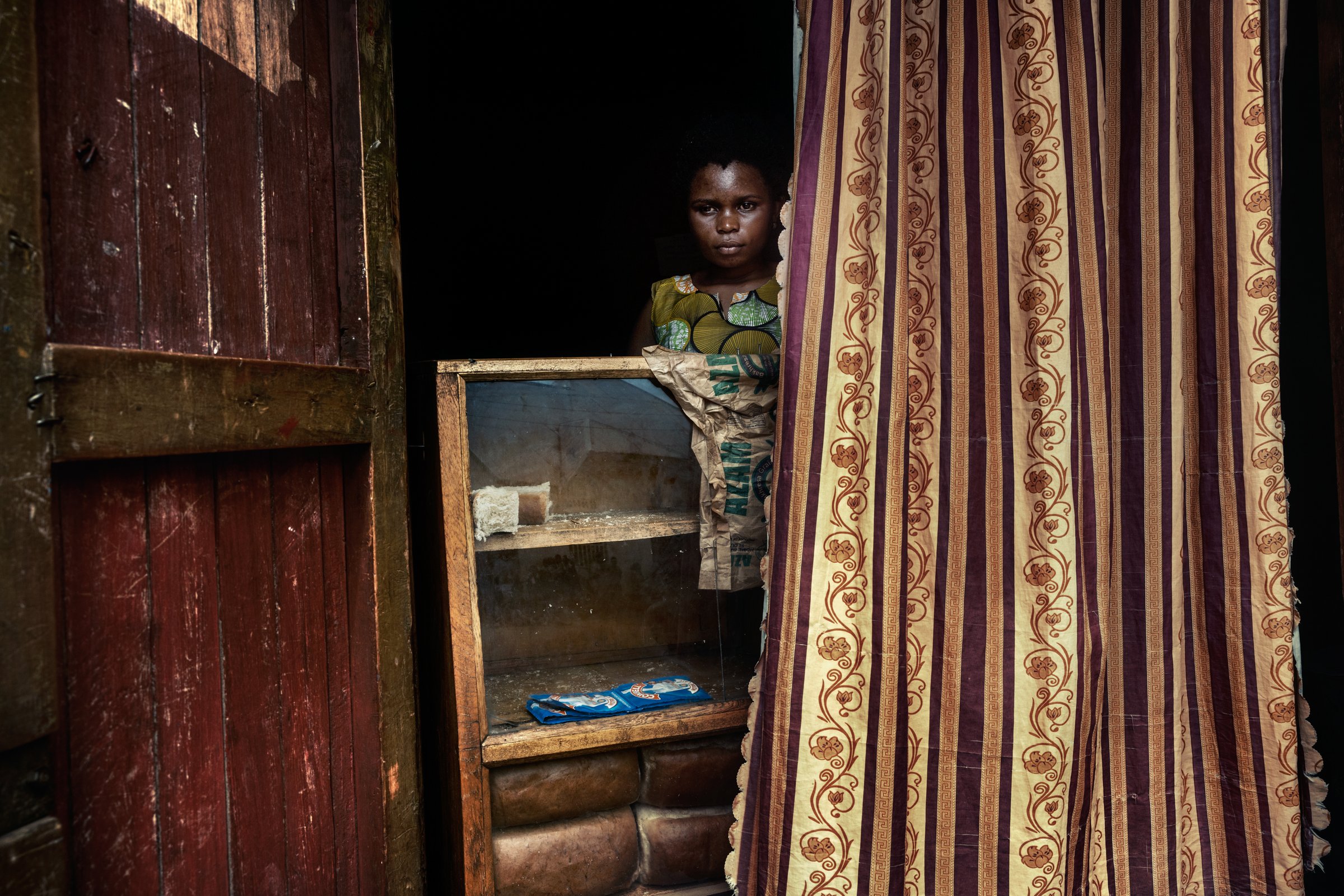 photograph by Marco Gualazzini — image 31 of 72