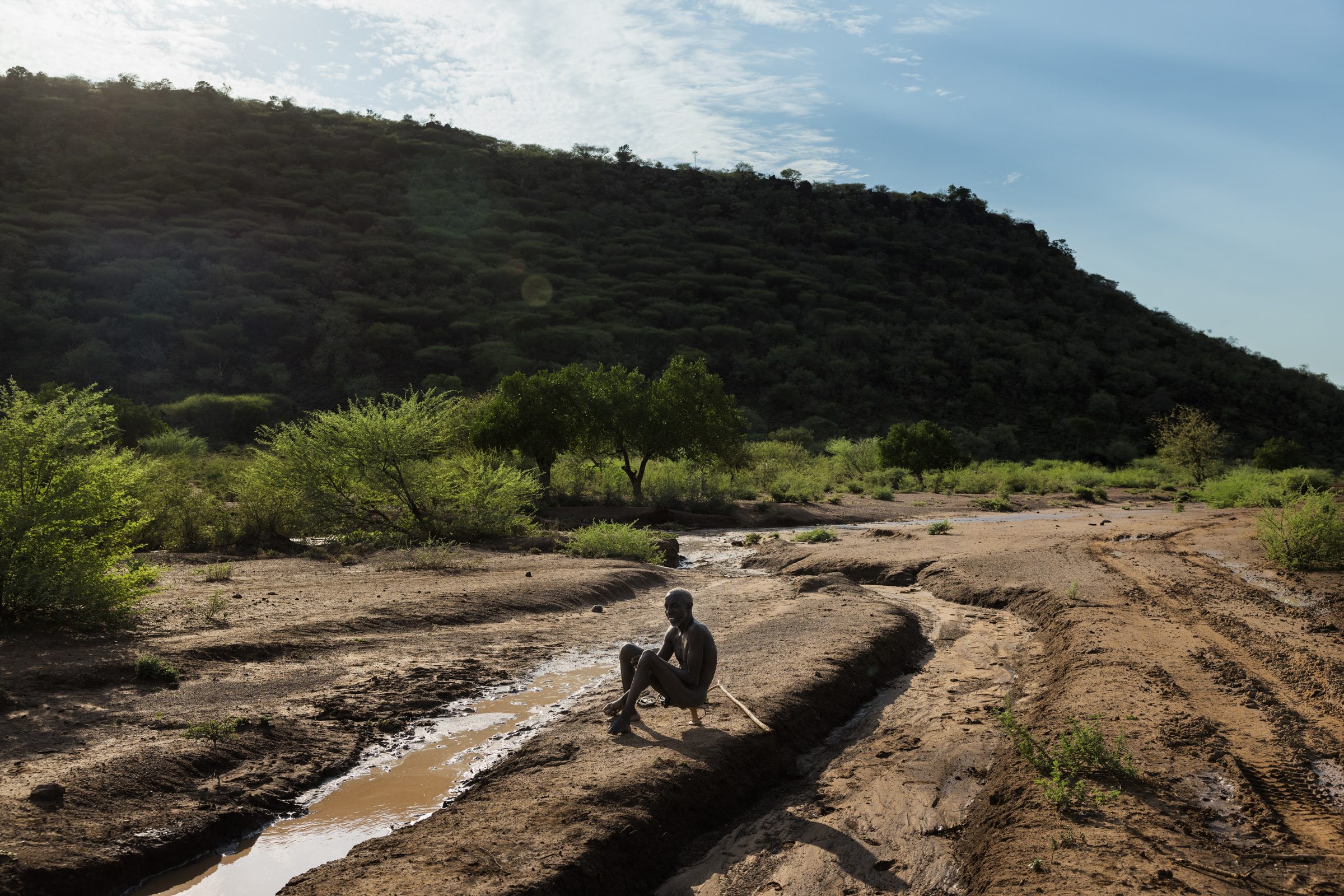At the edge of the world — South Sudan — 2023 — photograph by Marco Gualazzini — image 6 of 22